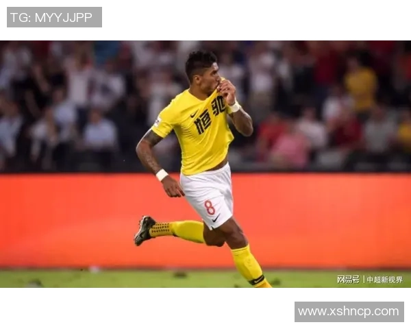 恒大俱乐部重磅签约国际足球明星引发球迷热议与期待