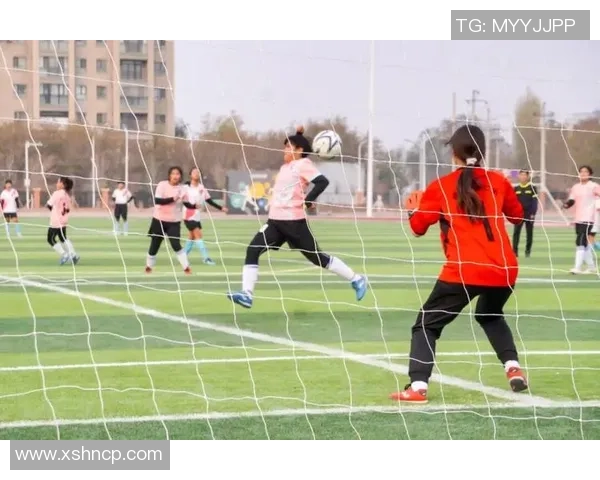 ttt足球:探索足球世界的魅力与激情,带你领略不一样的绿茵风采 ttt足球:探索足球世界的魅力与激情,带你领略不一样的绿茵风采