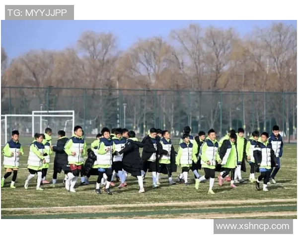 徐州足球集训热潮来袭助力年轻球员成长与技术提升 徐州足球集训热潮来袭助力年轻球员成长与技术提升